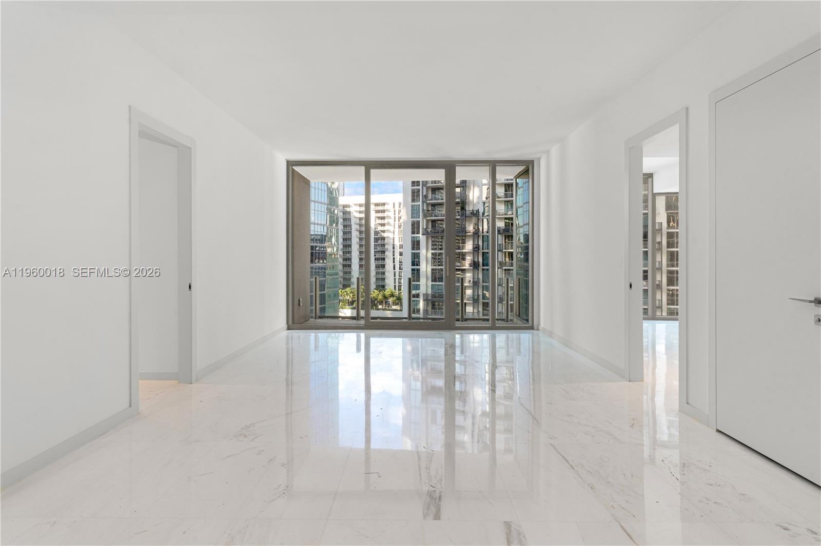 300 BISCAYNE BLVD WAY #2009, Miami FL 33131