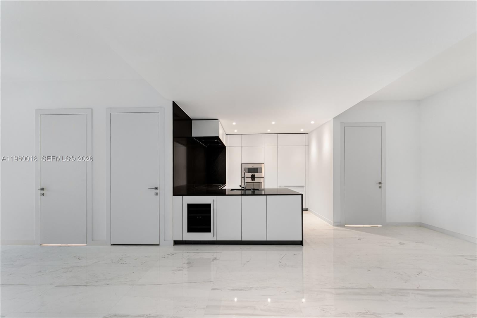 300 BISCAYNE BLVD WAY #2009, Miami FL 33131