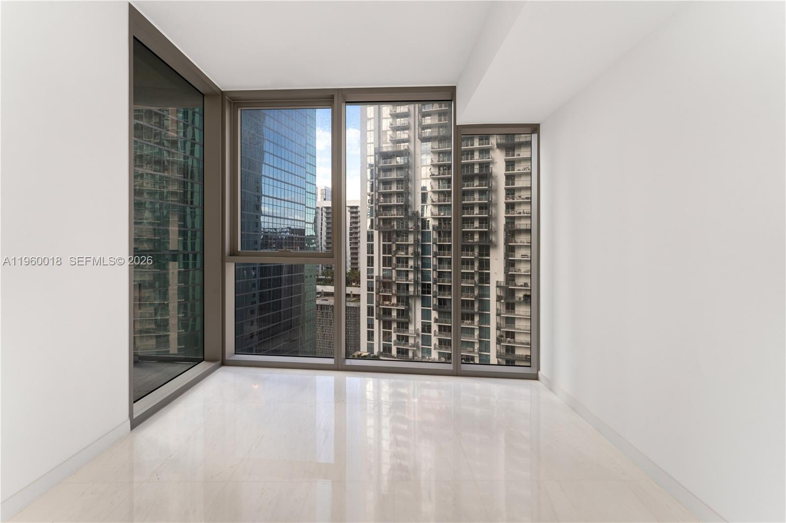 300 BISCAYNE BLVD WAY #2009, Miami FL 33131