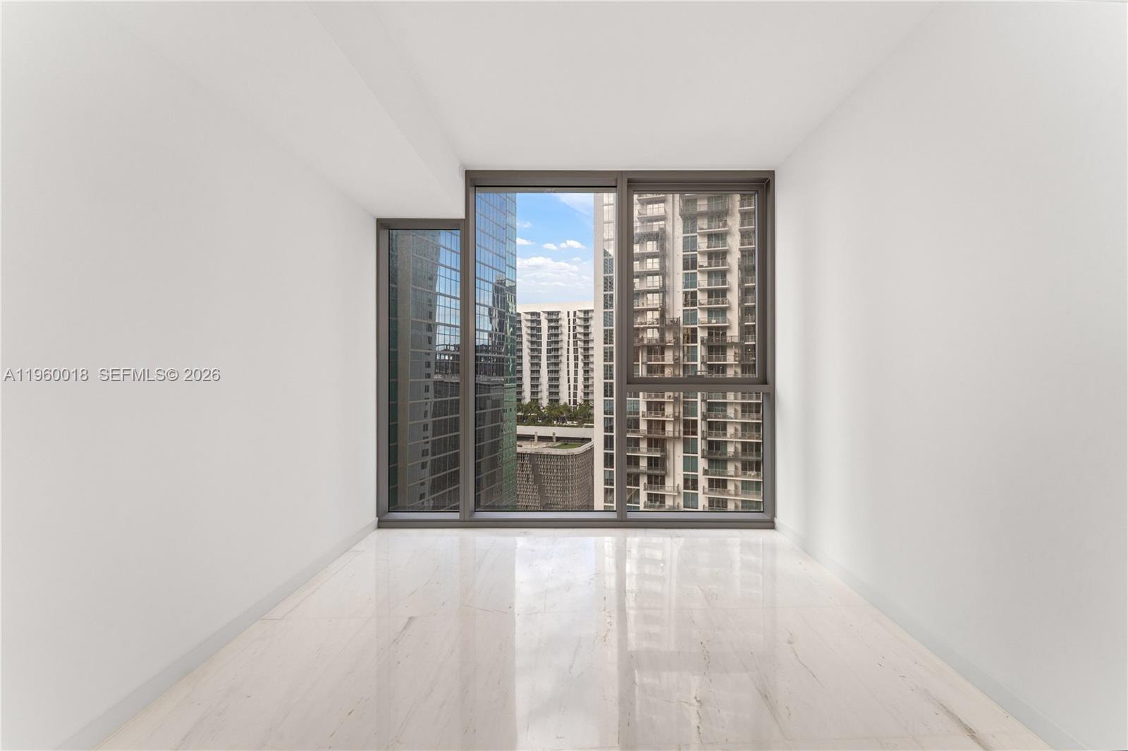 300 BISCAYNE BLVD WAY #2009, Miami FL 33131