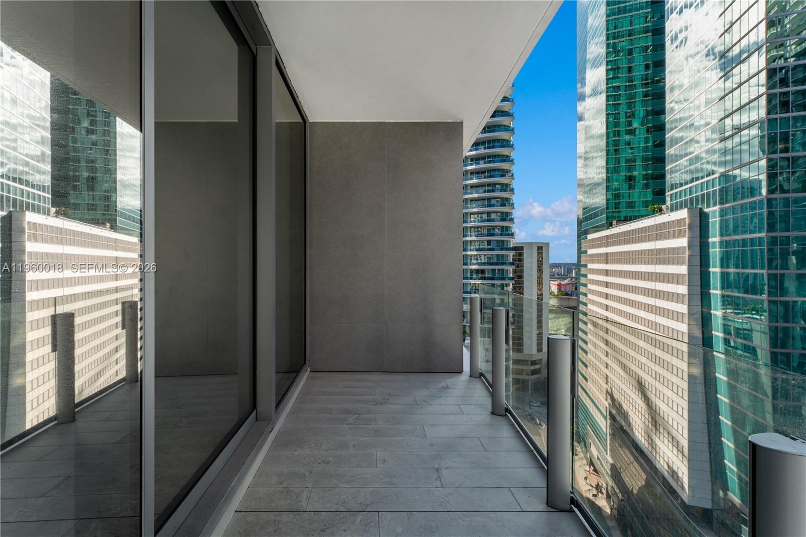 300 BISCAYNE BLVD WAY #2009, Miami FL 33131