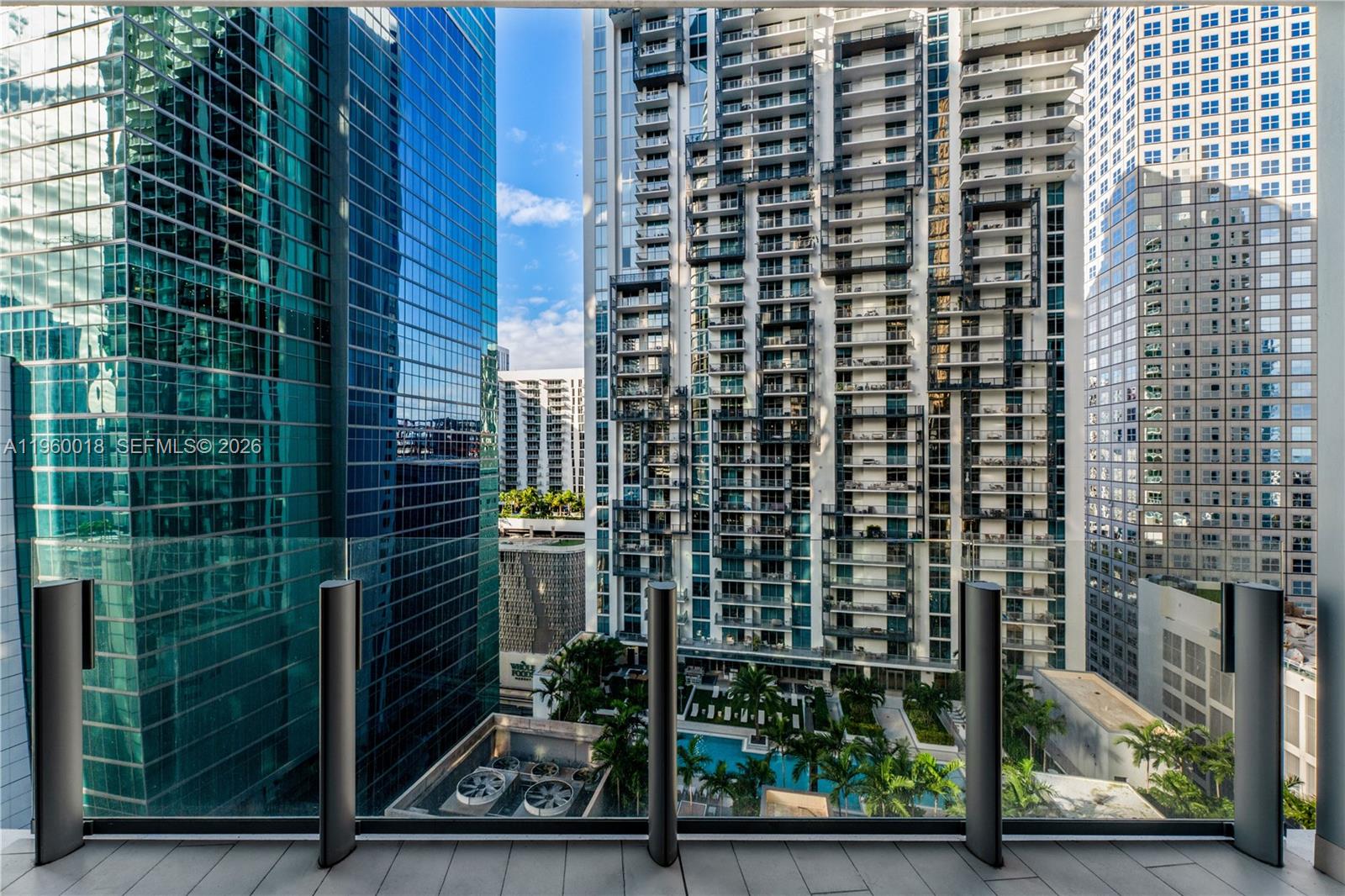 300 BISCAYNE BLVD WAY #2009, Miami FL 33131