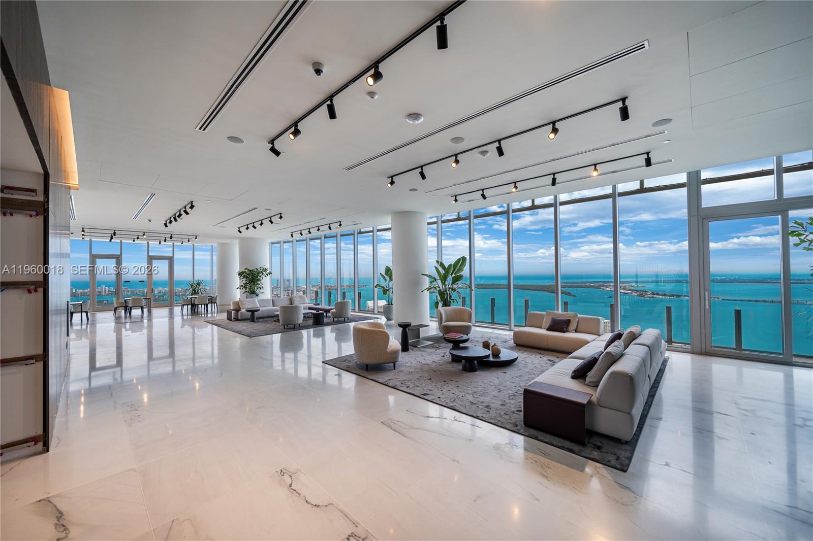 300 BISCAYNE BLVD WAY #2009, Miami FL 33131