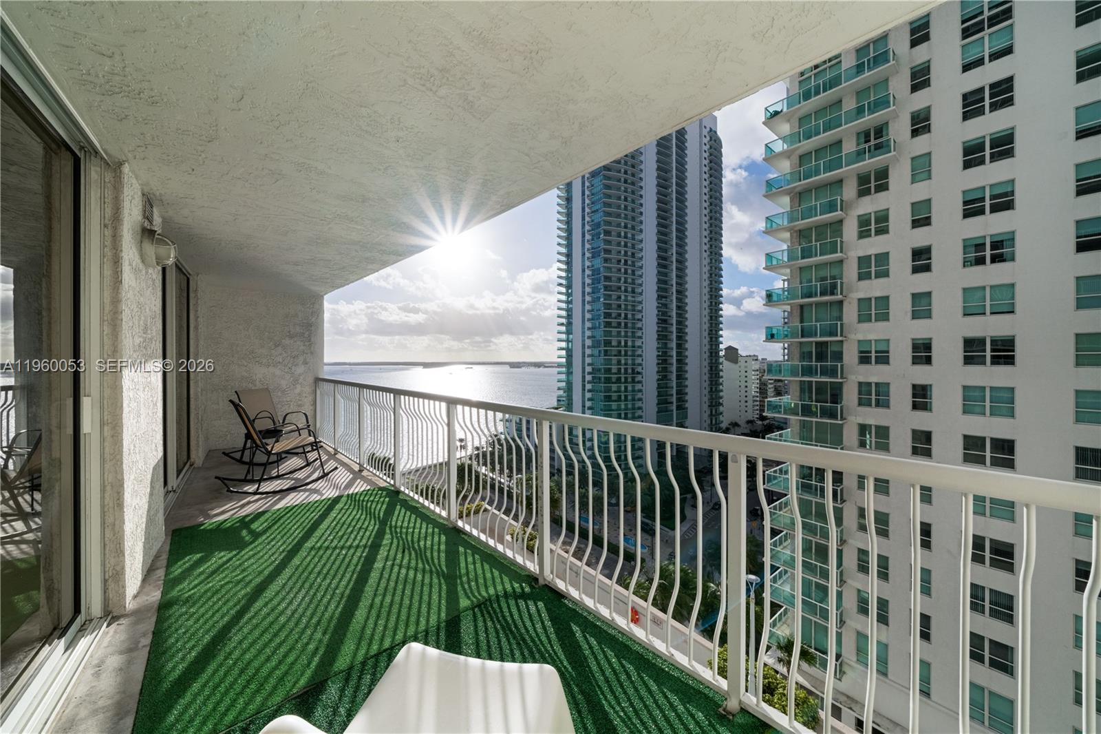 1200 Brickell Bay Dr #1705, Miami FL 33131