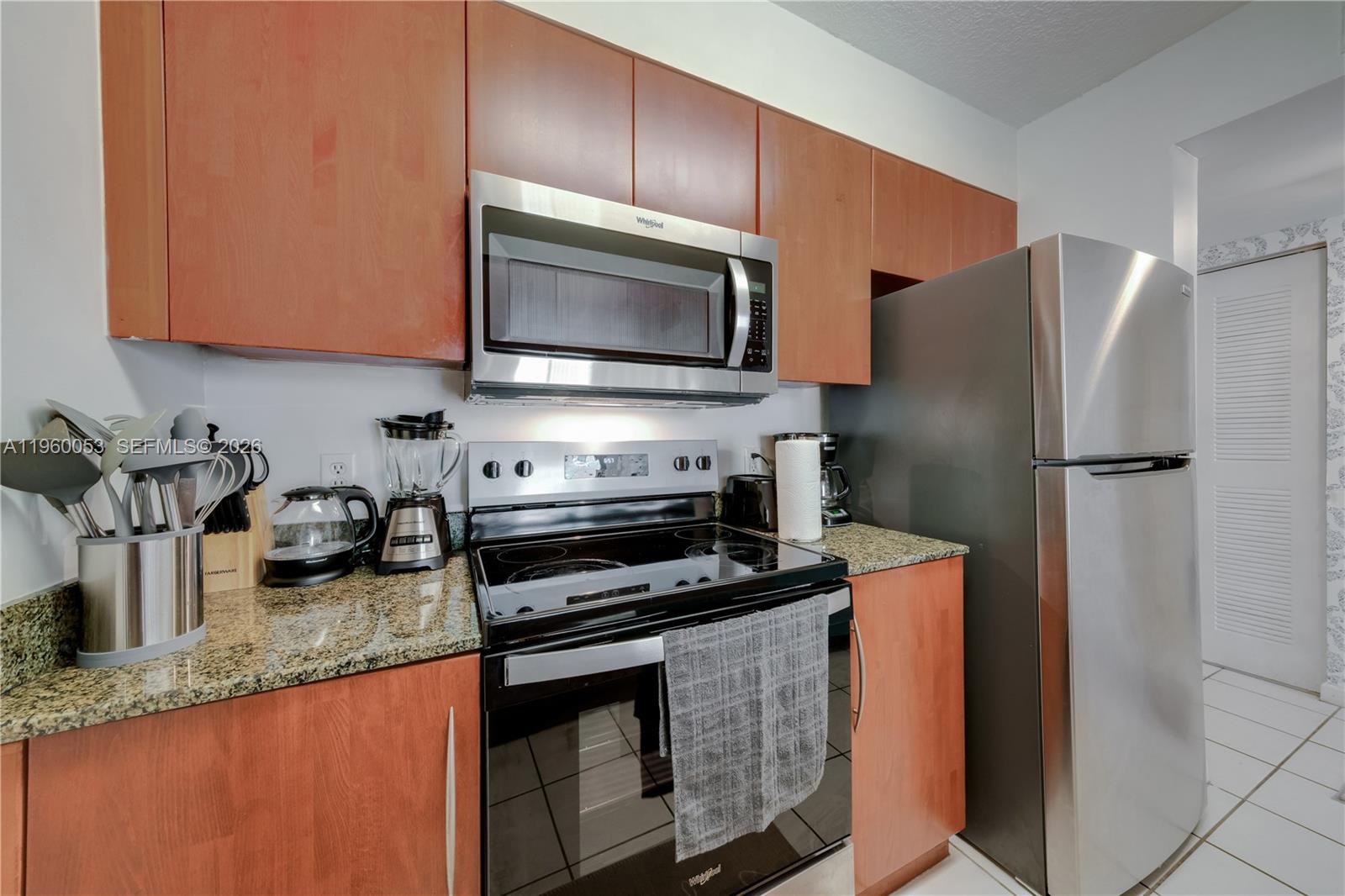 1200 Brickell Bay Dr #1705, Miami FL 33131