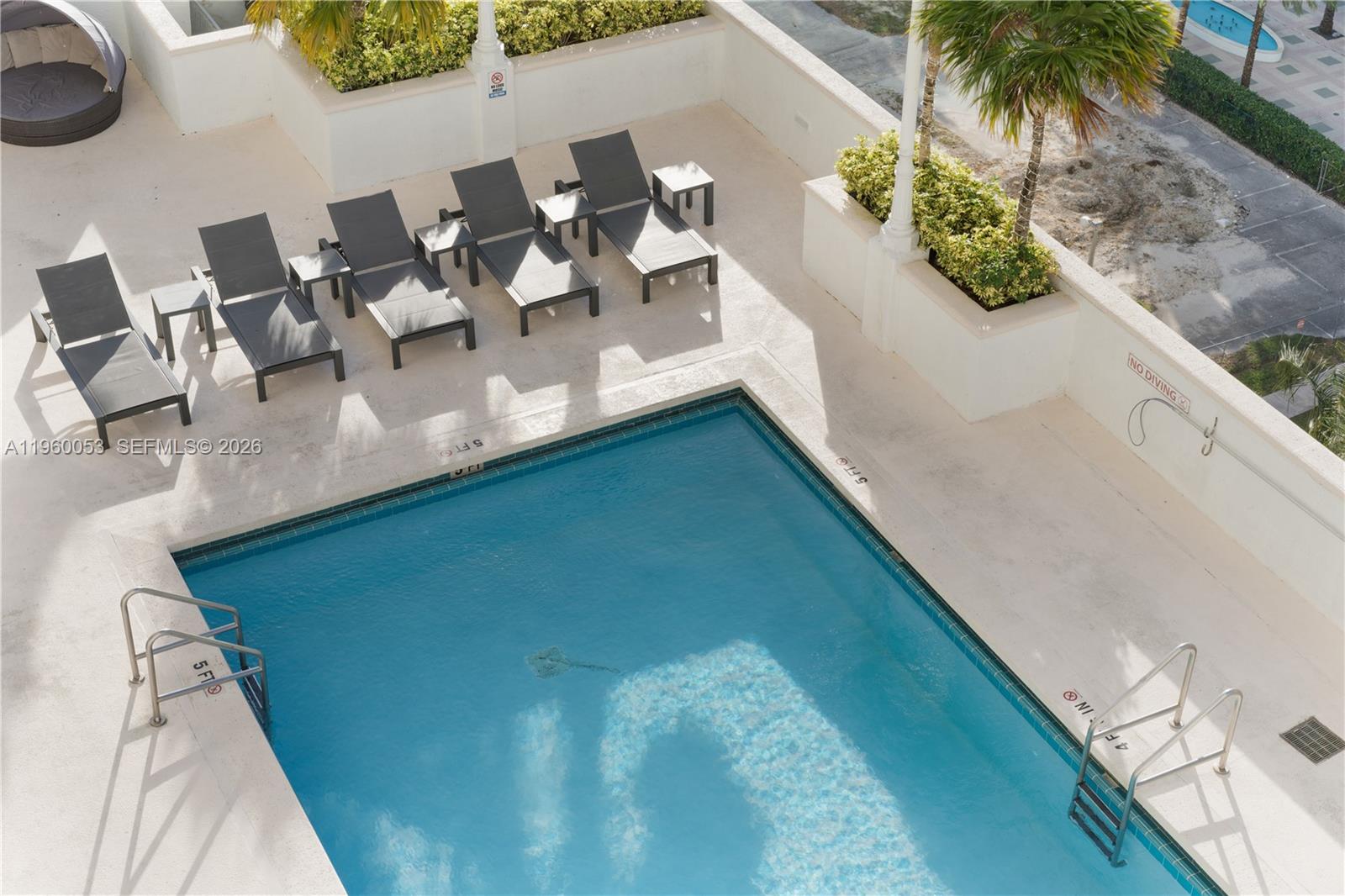 1200 Brickell Bay Dr #1705, Miami FL 33131