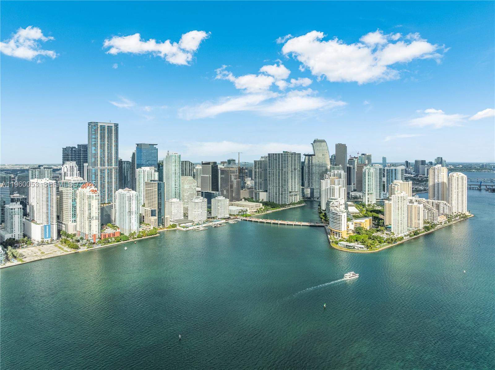 1200 Brickell Bay Dr #1705, Miami FL 33131