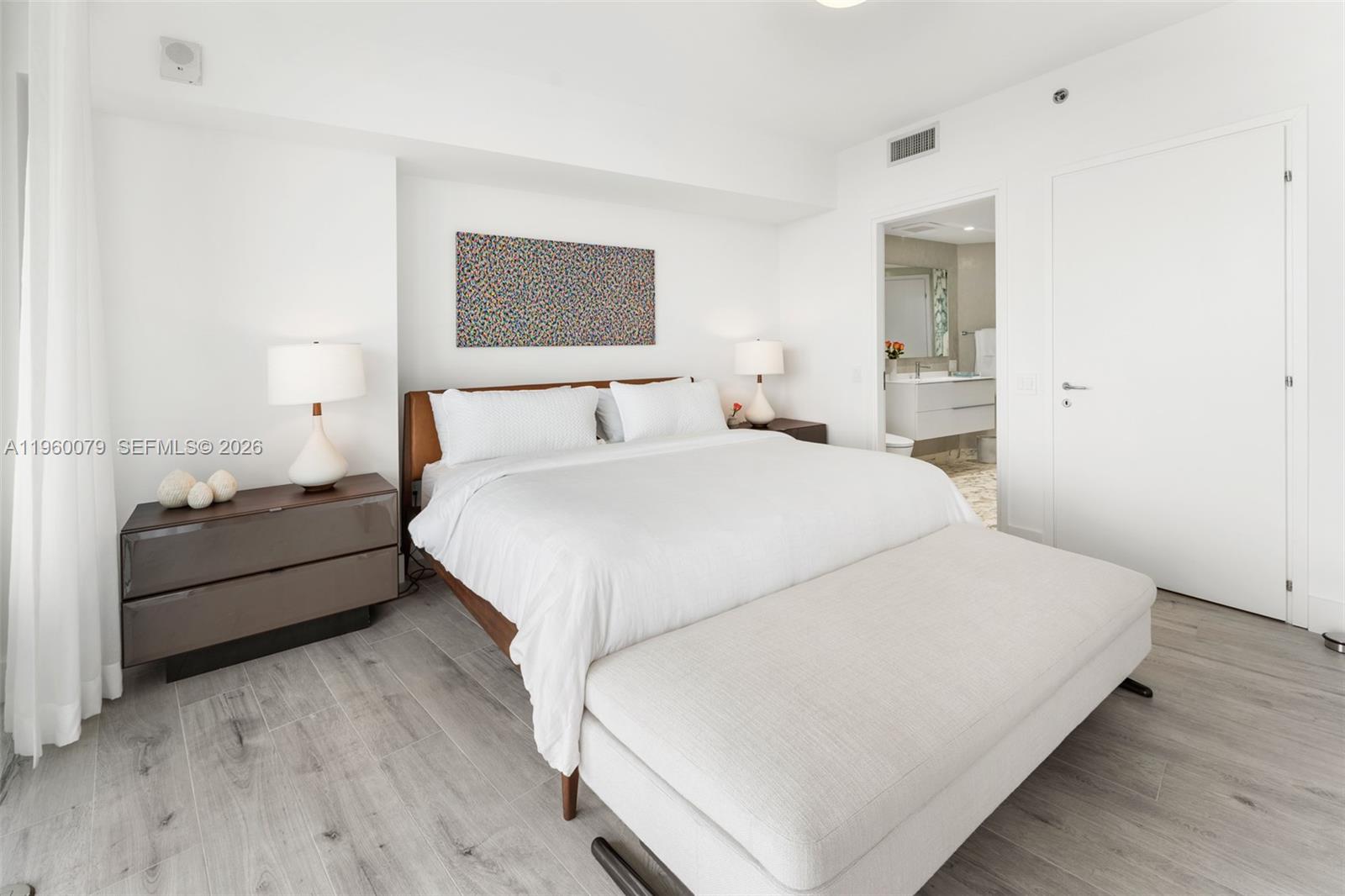 450 Alton Rd #2806, Miami Beach FL 33139