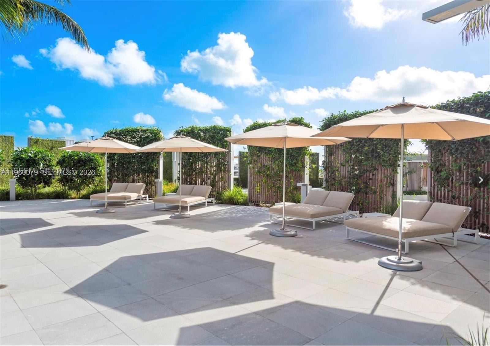 450 Alton Rd #2806, Miami Beach FL 33139