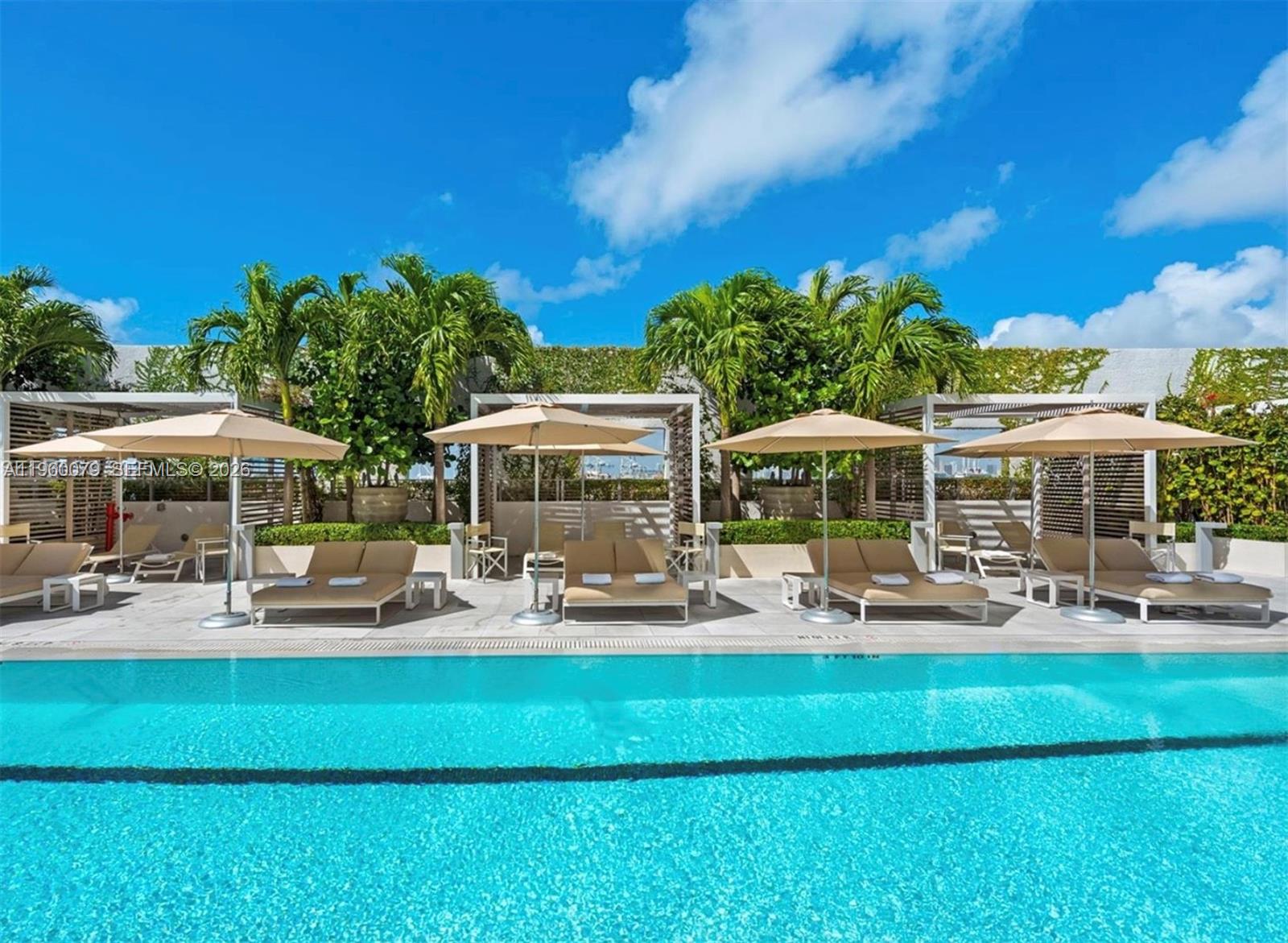 450 Alton Rd #2806, Miami Beach FL 33139