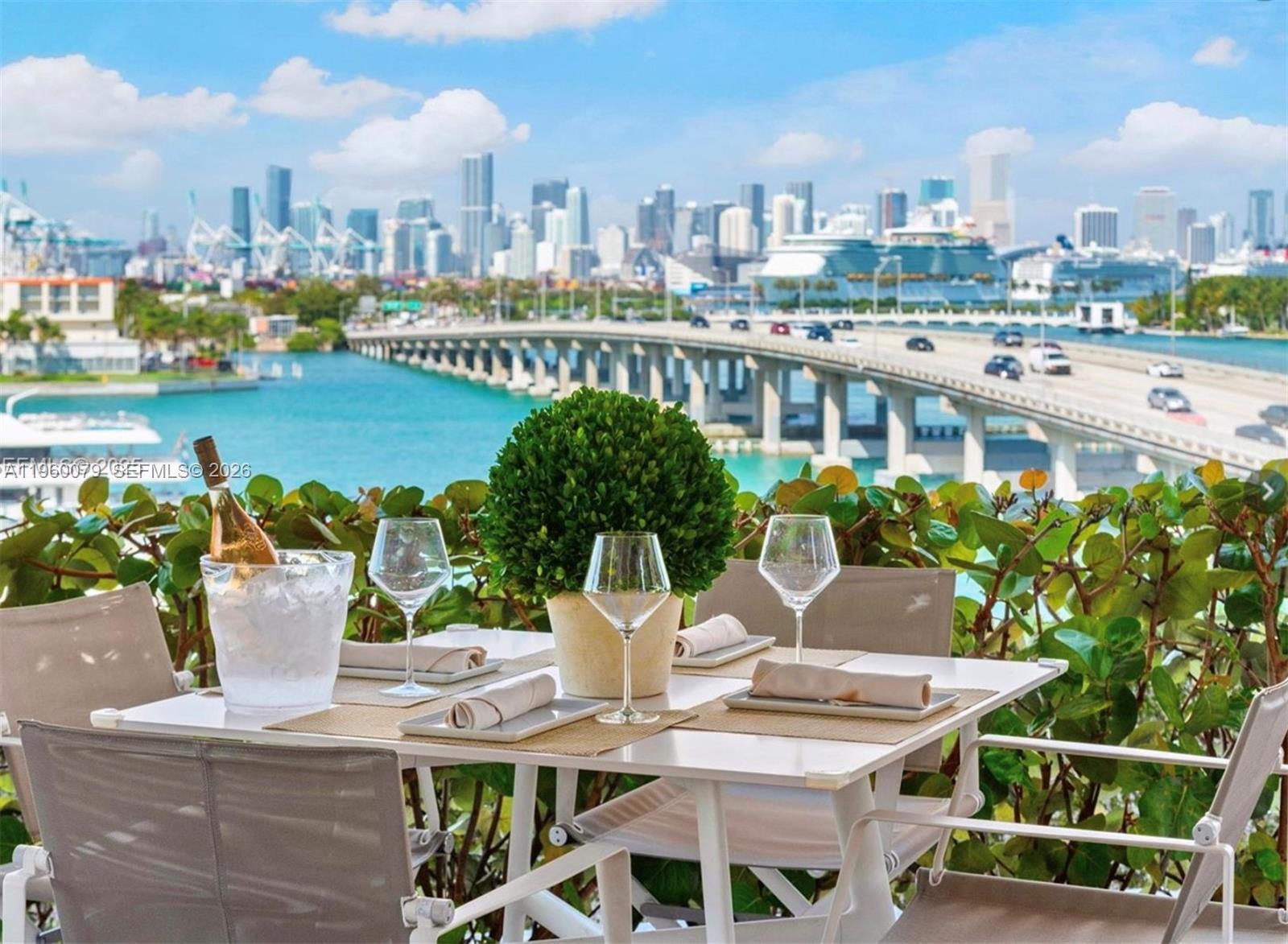 450 Alton Rd #2806, Miami Beach FL 33139