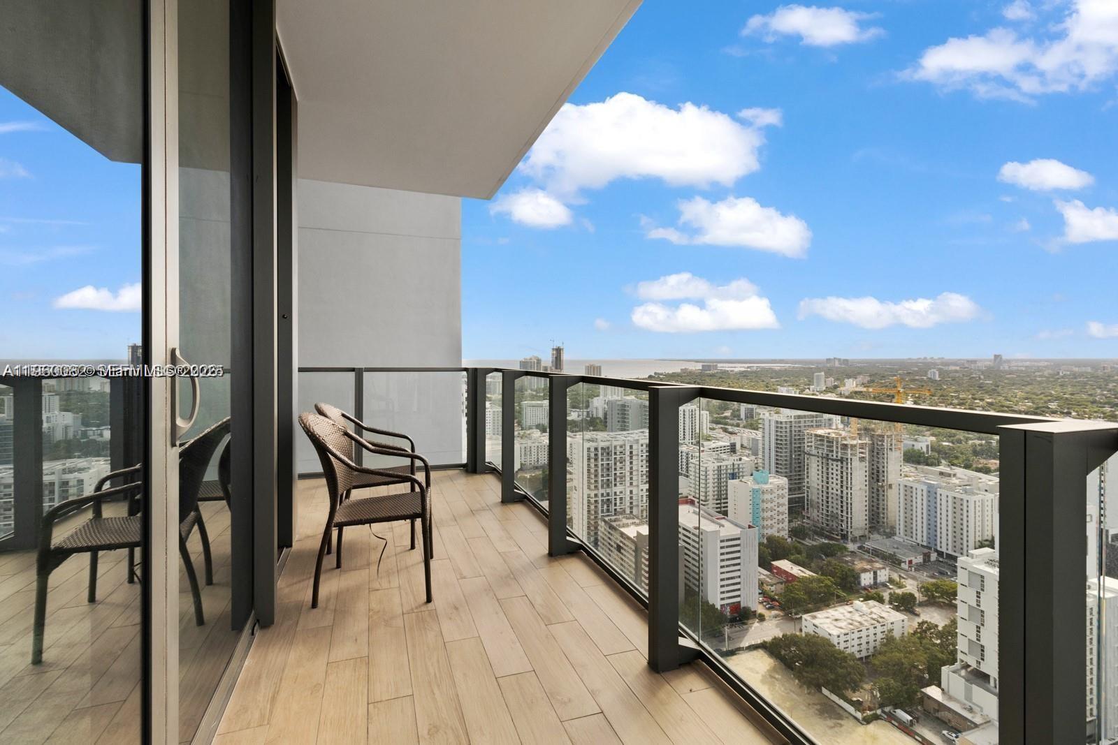 88 SW 7th St #3410, Miami FL 33130