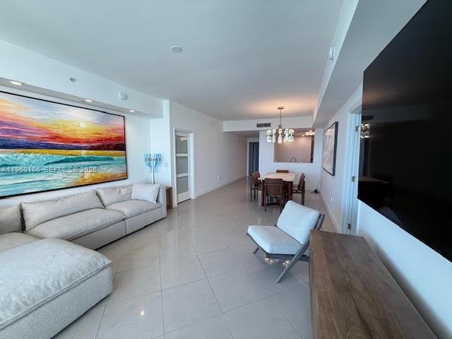 3330 NE 190th St #1815, Aventura FL 33180