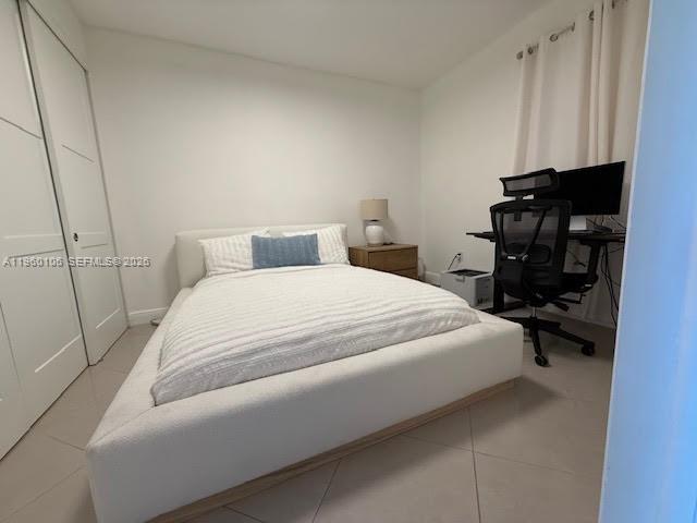 3330 NE 190th St #1815, Aventura FL 33180