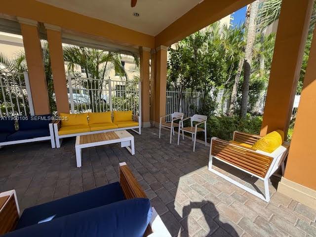 3330 NE 190th St #1815, Aventura FL 33180
