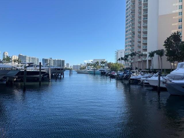 3330 NE 190th St #1815, Aventura FL 33180
