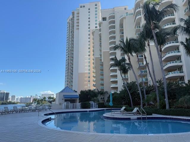3330 NE 190th St #1815, Aventura FL 33180