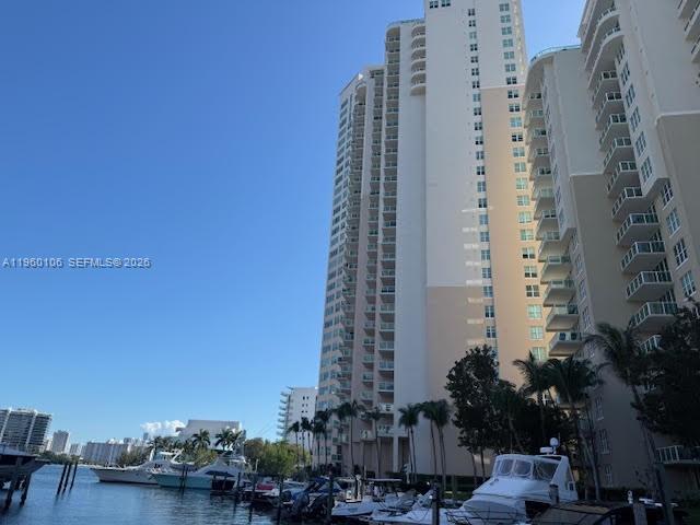 3330 NE 190th St #1815, Aventura FL 33180