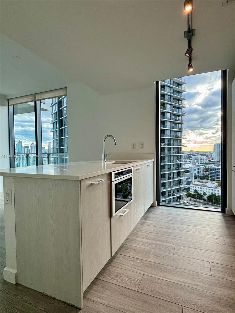 501 NE 31st St #2208, Miami FL 33137
