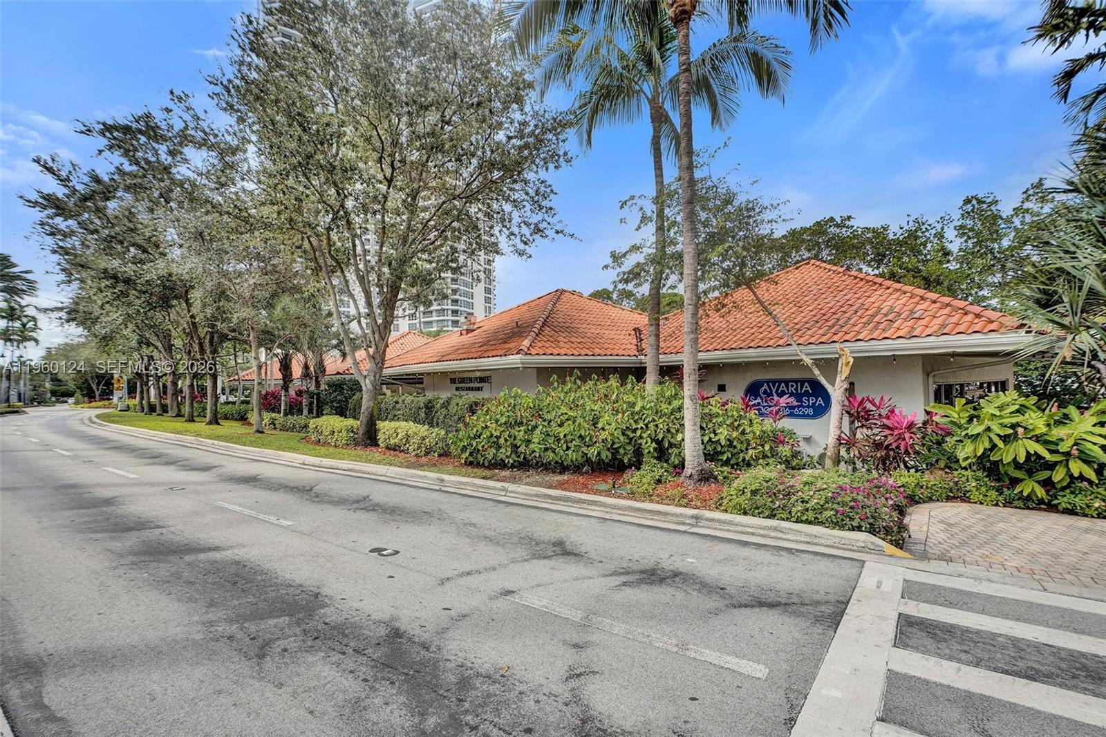 3500 Mystic Pointe Dr #3206, Aventura FL 33180
