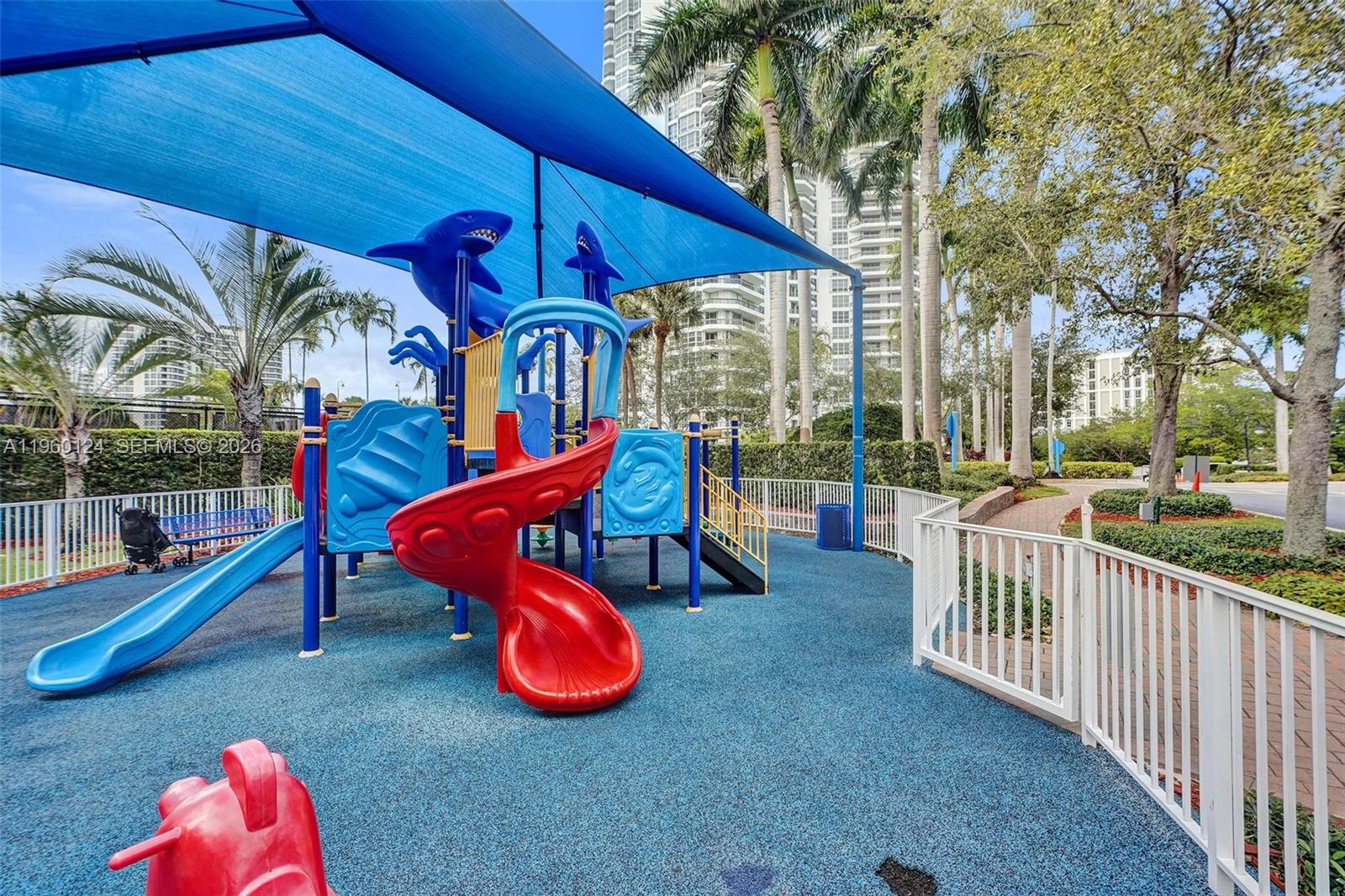 3500 Mystic Pointe Dr #3206, Aventura FL 33180