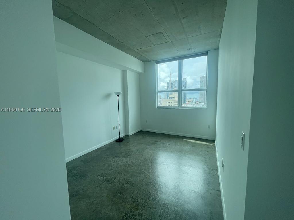 133 NE 2 AVE #1813, Miami FL 33132