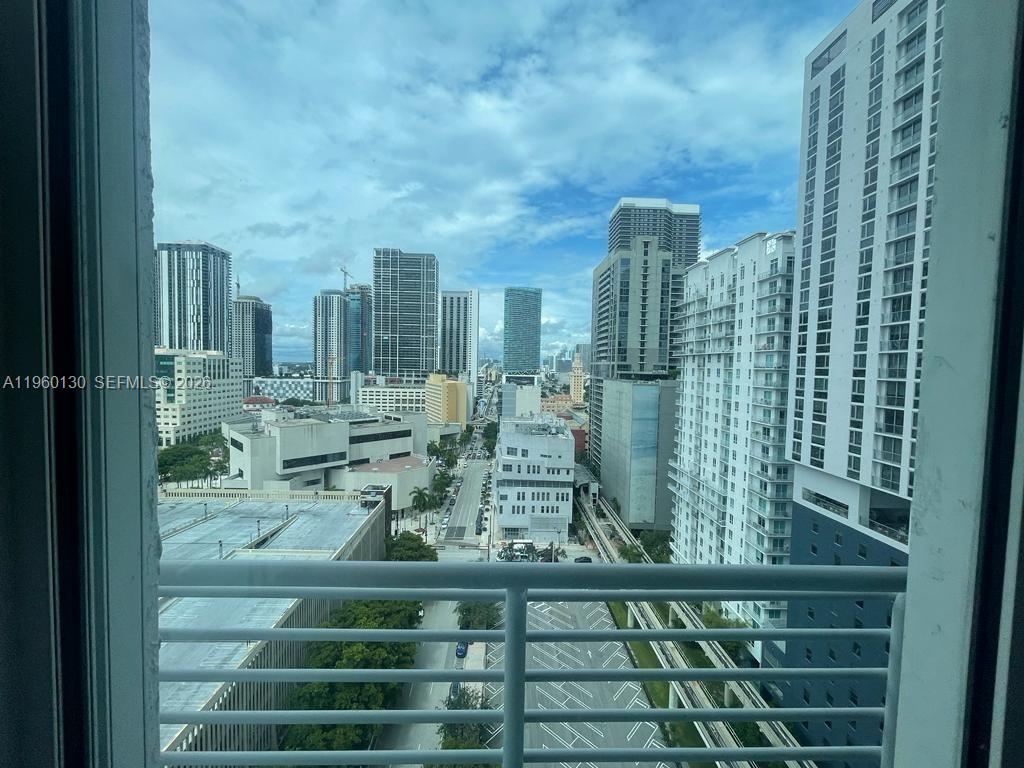 133 NE 2 AVE #1813, Miami FL 33132
