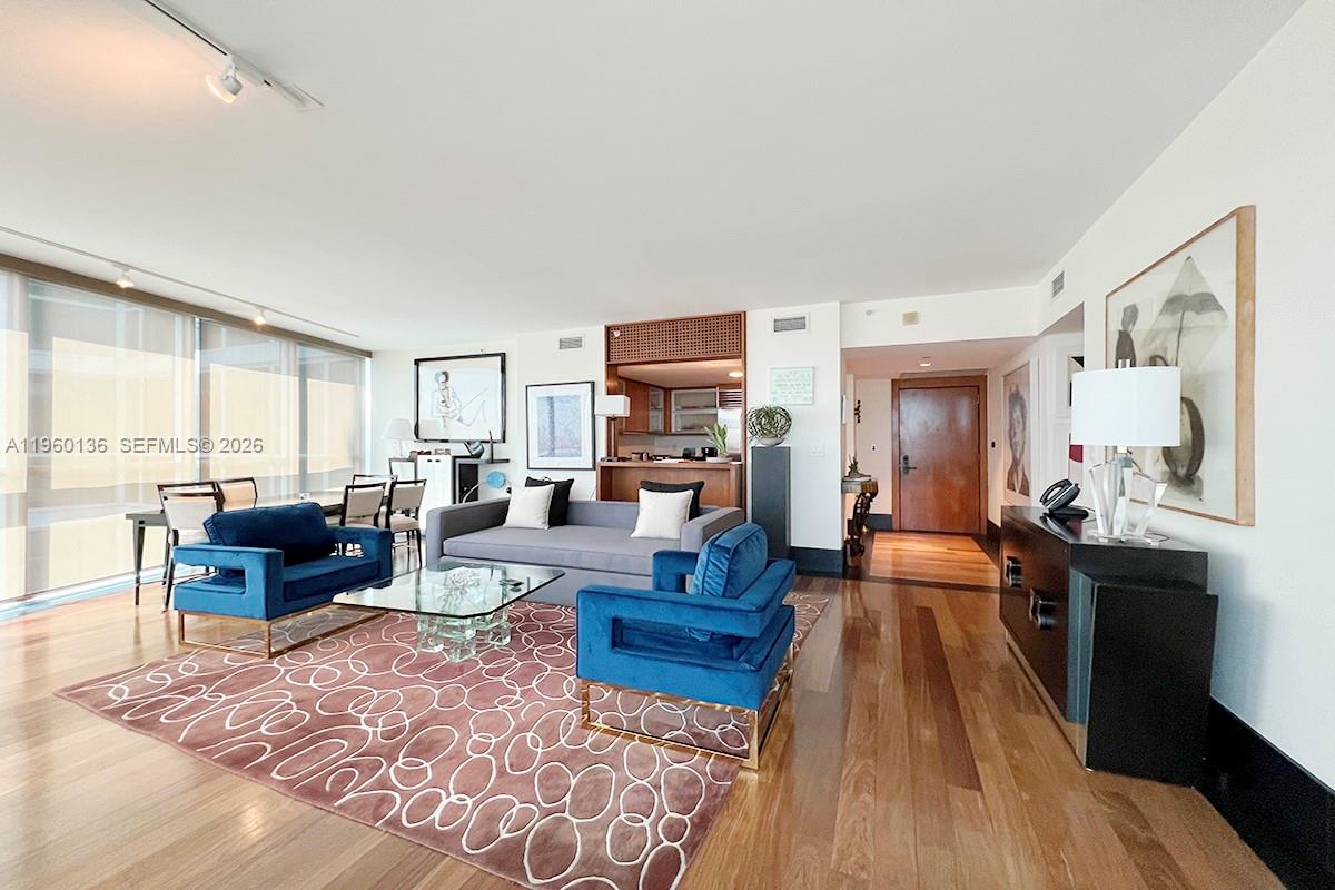 101 20th St #2506, Miami Beach FL 33139