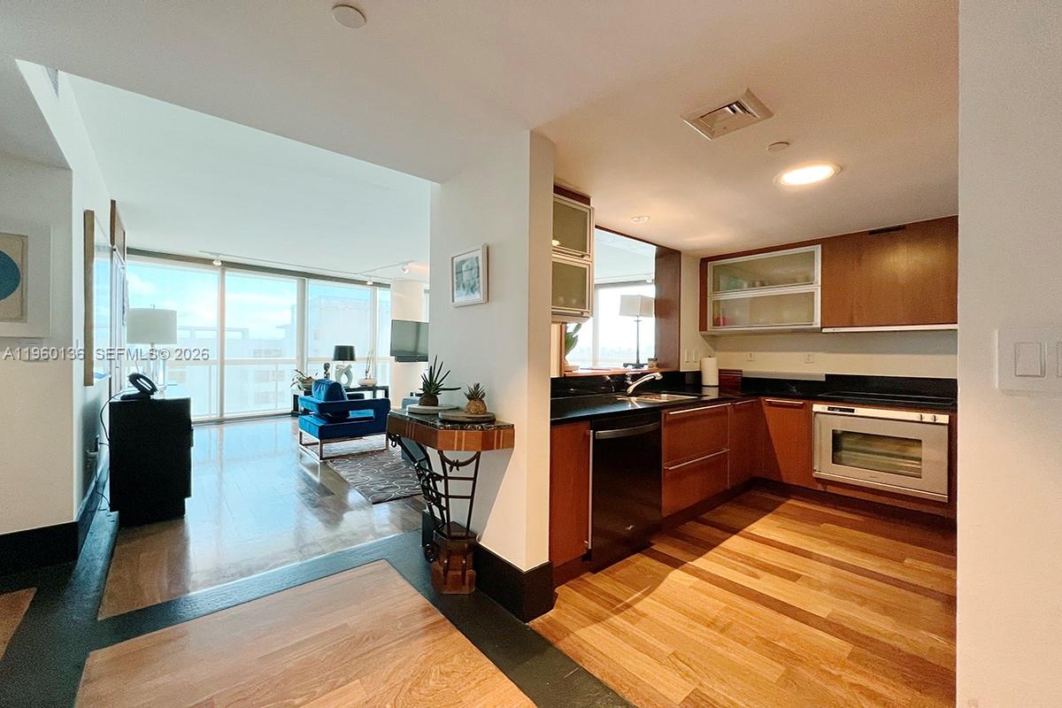 101 20th St #2506, Miami Beach FL 33139