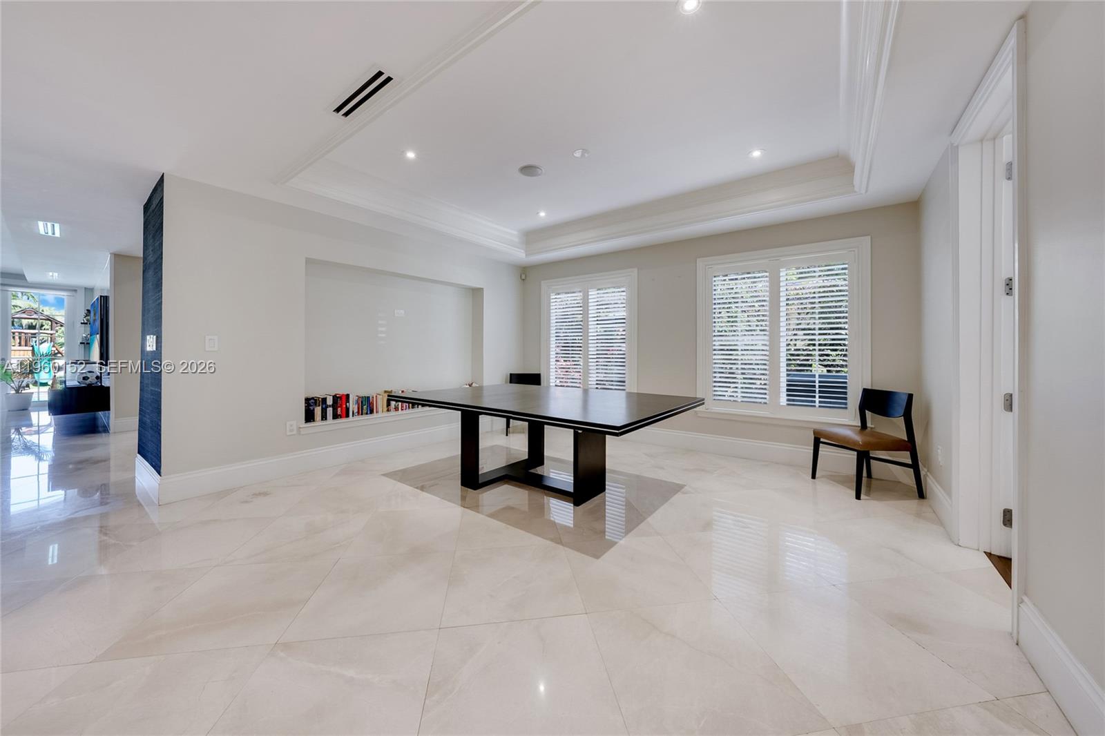 520 N Parkway, Golden Beach FL 33160