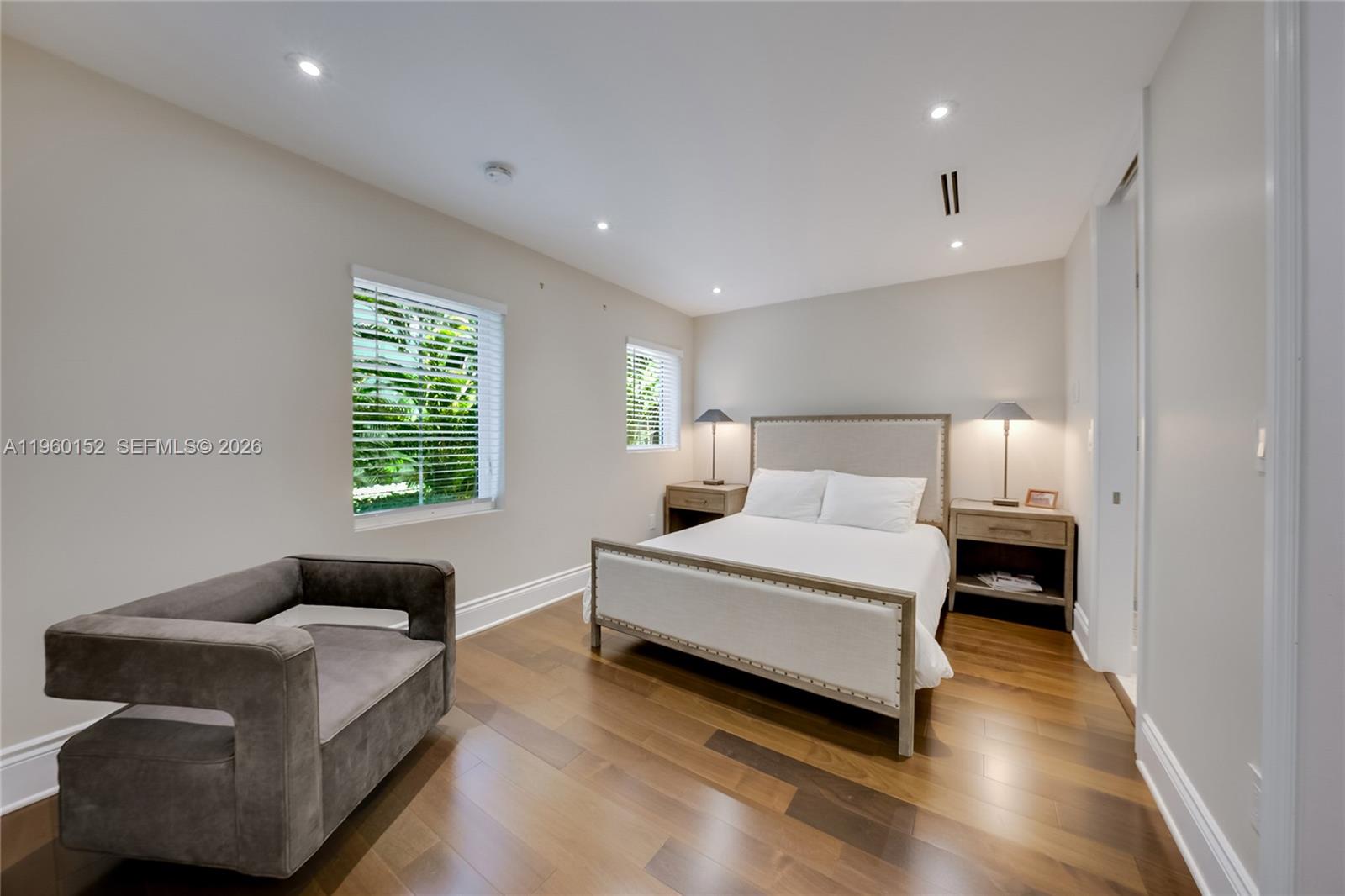 520 N Parkway, Golden Beach FL 33160