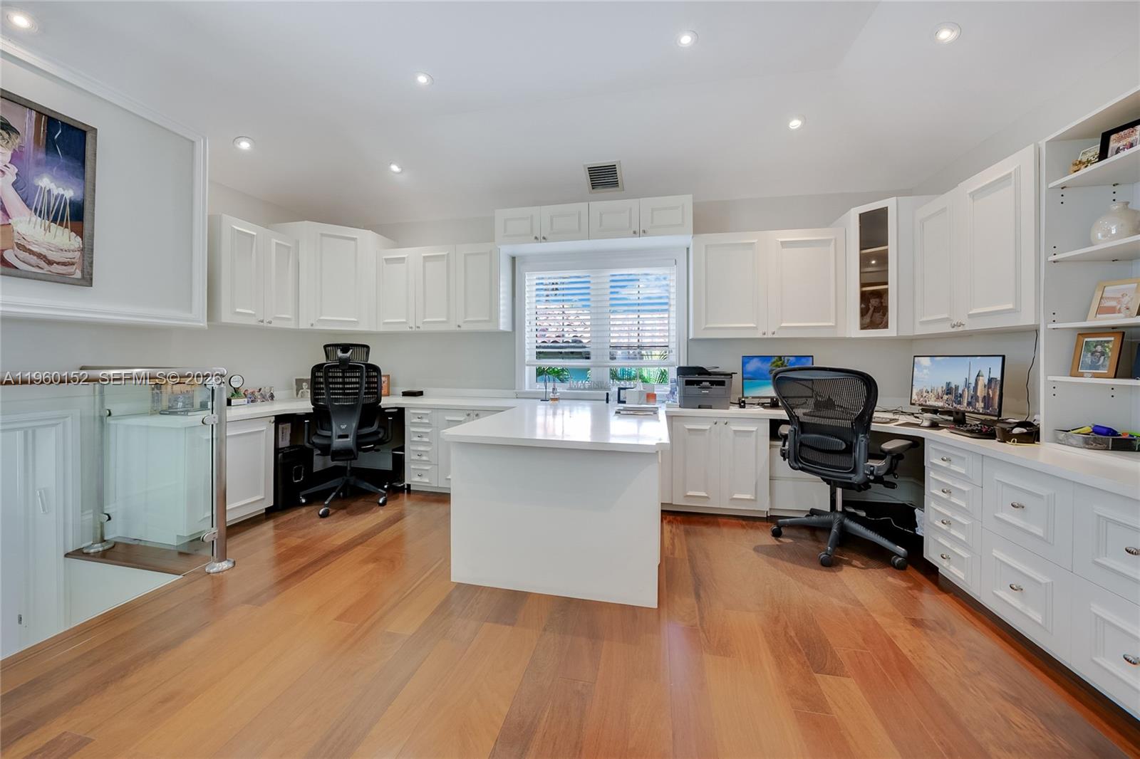 520 N Parkway, Golden Beach FL 33160