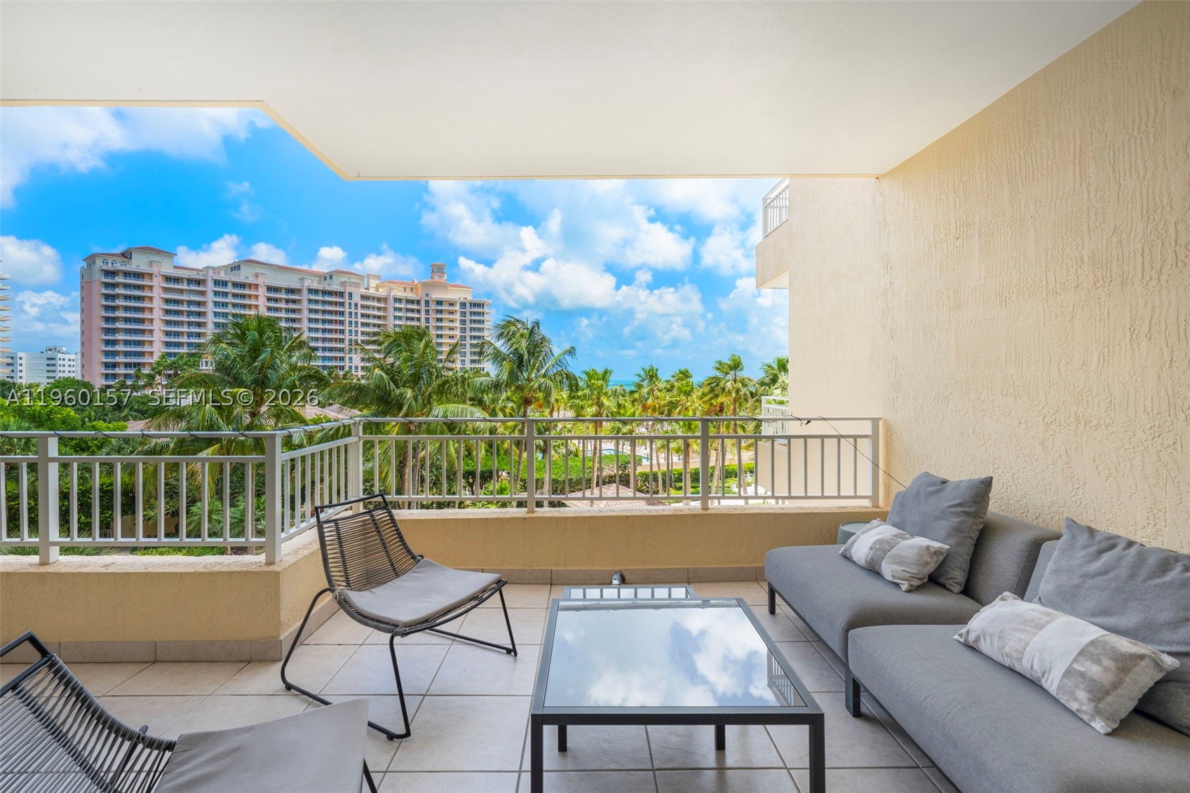 799 Crandon Blvd #605, Key Biscayne FL 33149