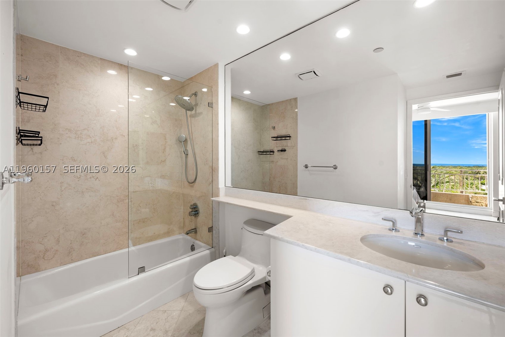 799 Crandon Blvd #605, Key Biscayne FL 33149