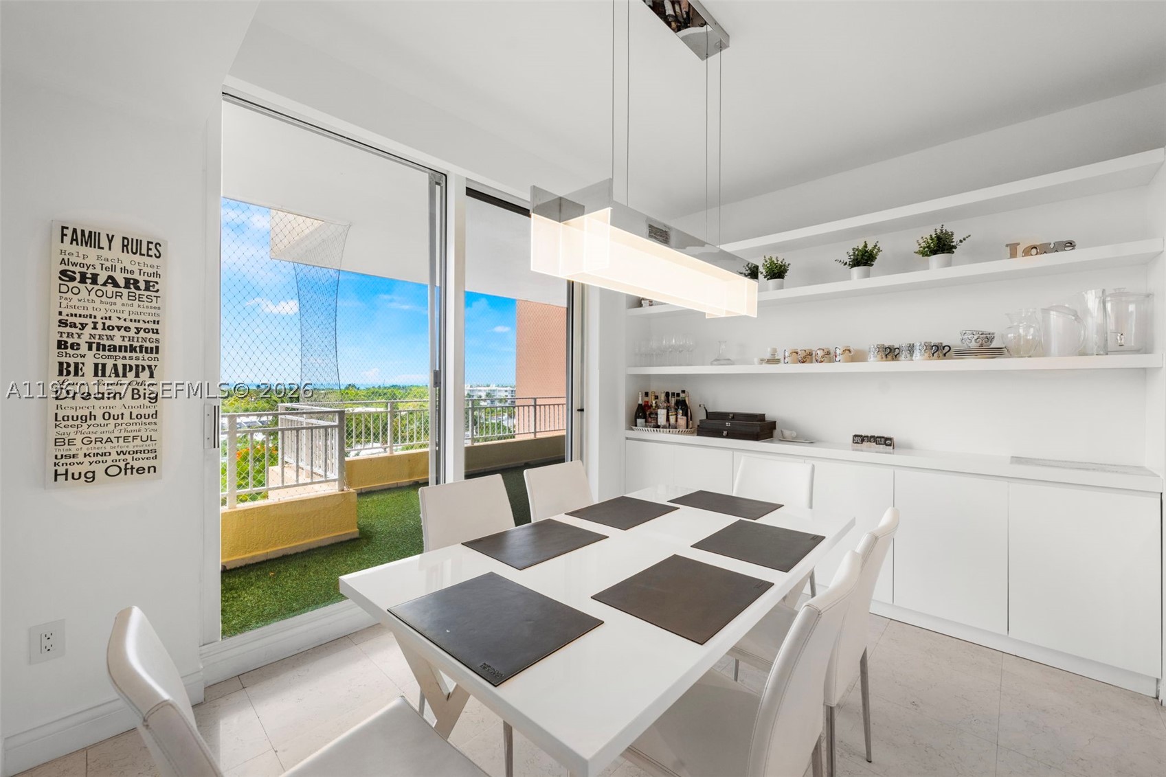 799 Crandon Blvd #605, Key Biscayne FL 33149
