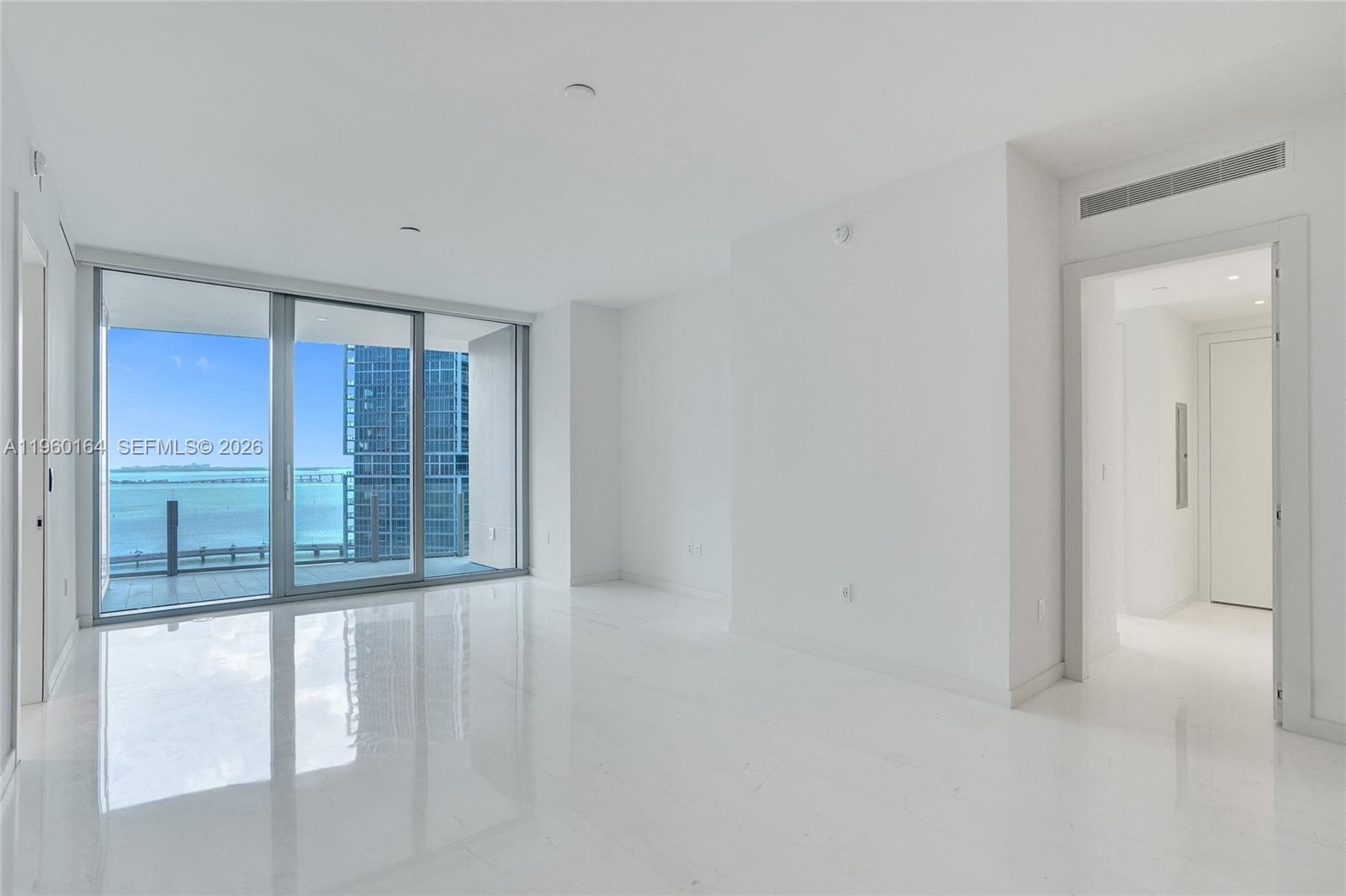 300 Biscayne Boulevard Way #2105W, Miami FL 33131
