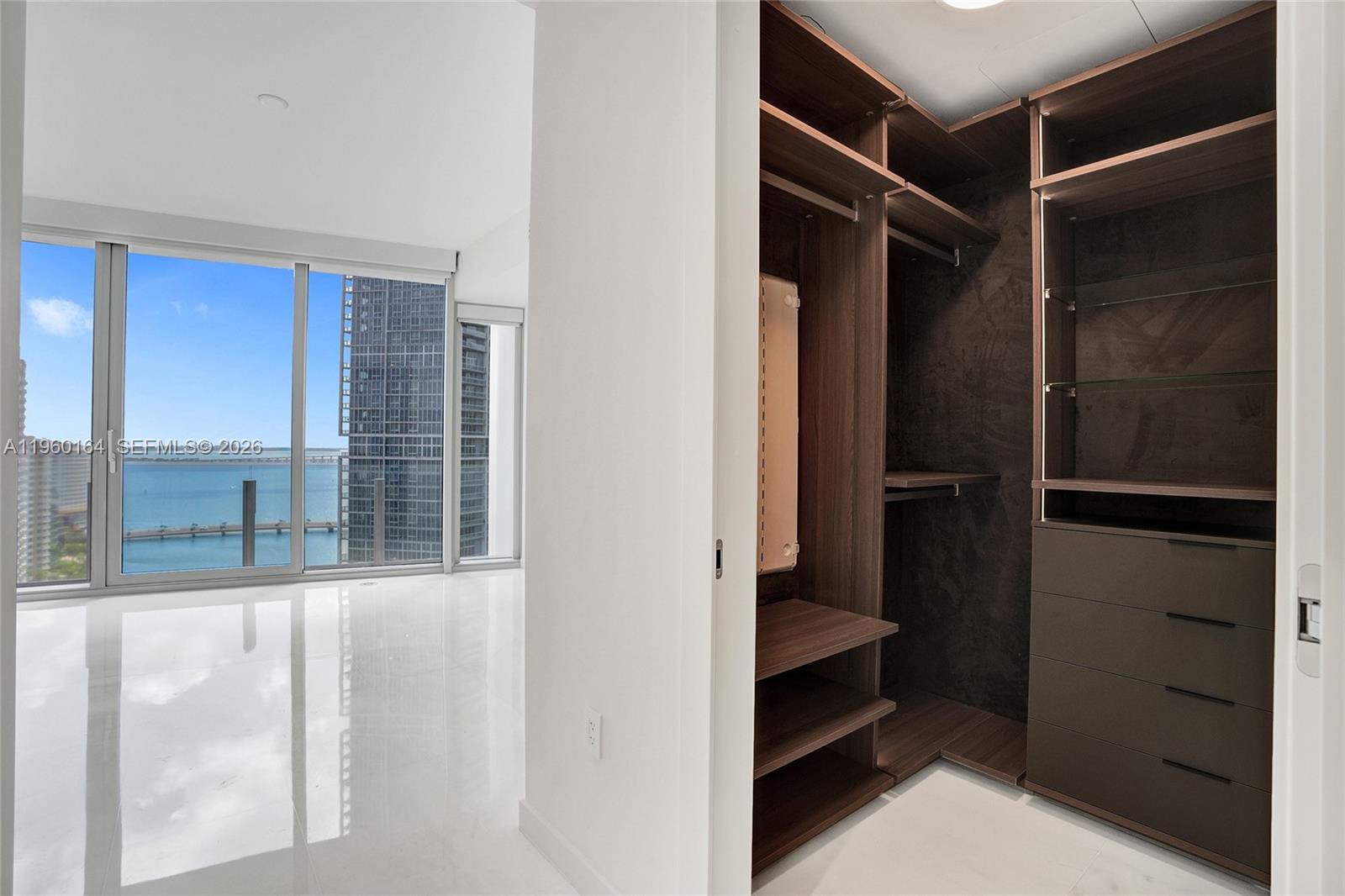300 Biscayne Boulevard Way #2105W, Miami FL 33131