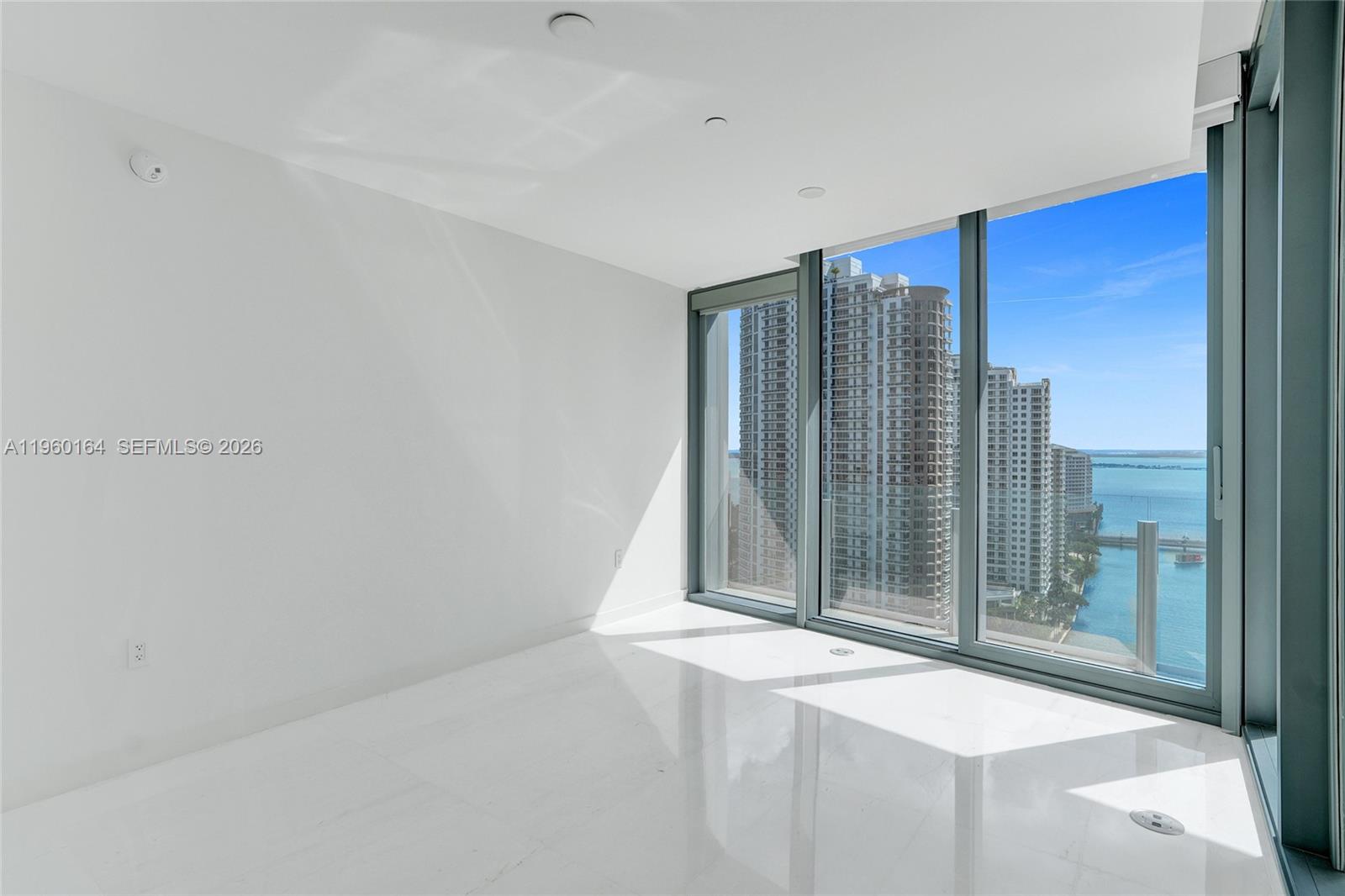 300 Biscayne Boulevard Way #2105W, Miami FL 33131