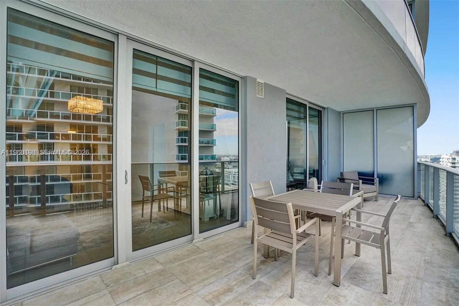 488 NE 18th St #2207, Miami FL 33132