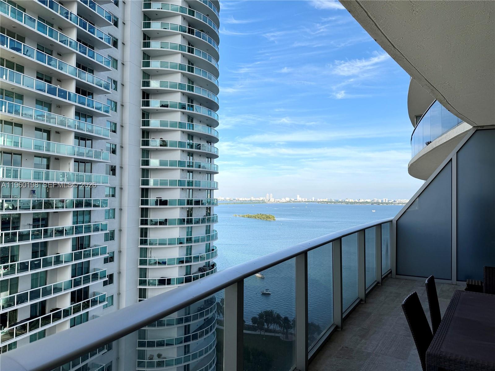 488 NE 18th St #2207, Miami FL 33132