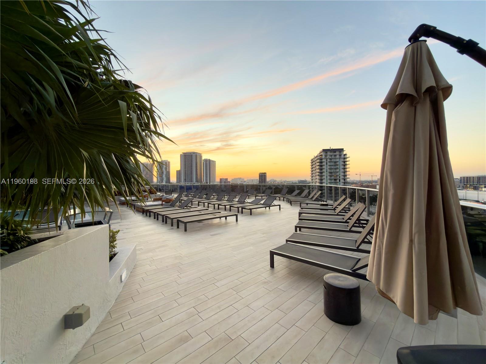 488 NE 18th St #2207, Miami FL 33132