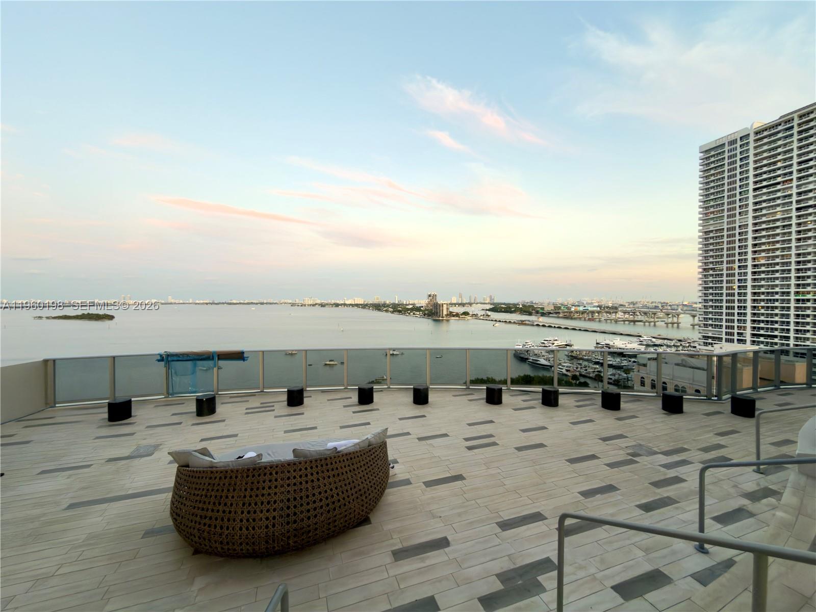 488 NE 18th St #2207, Miami FL 33132