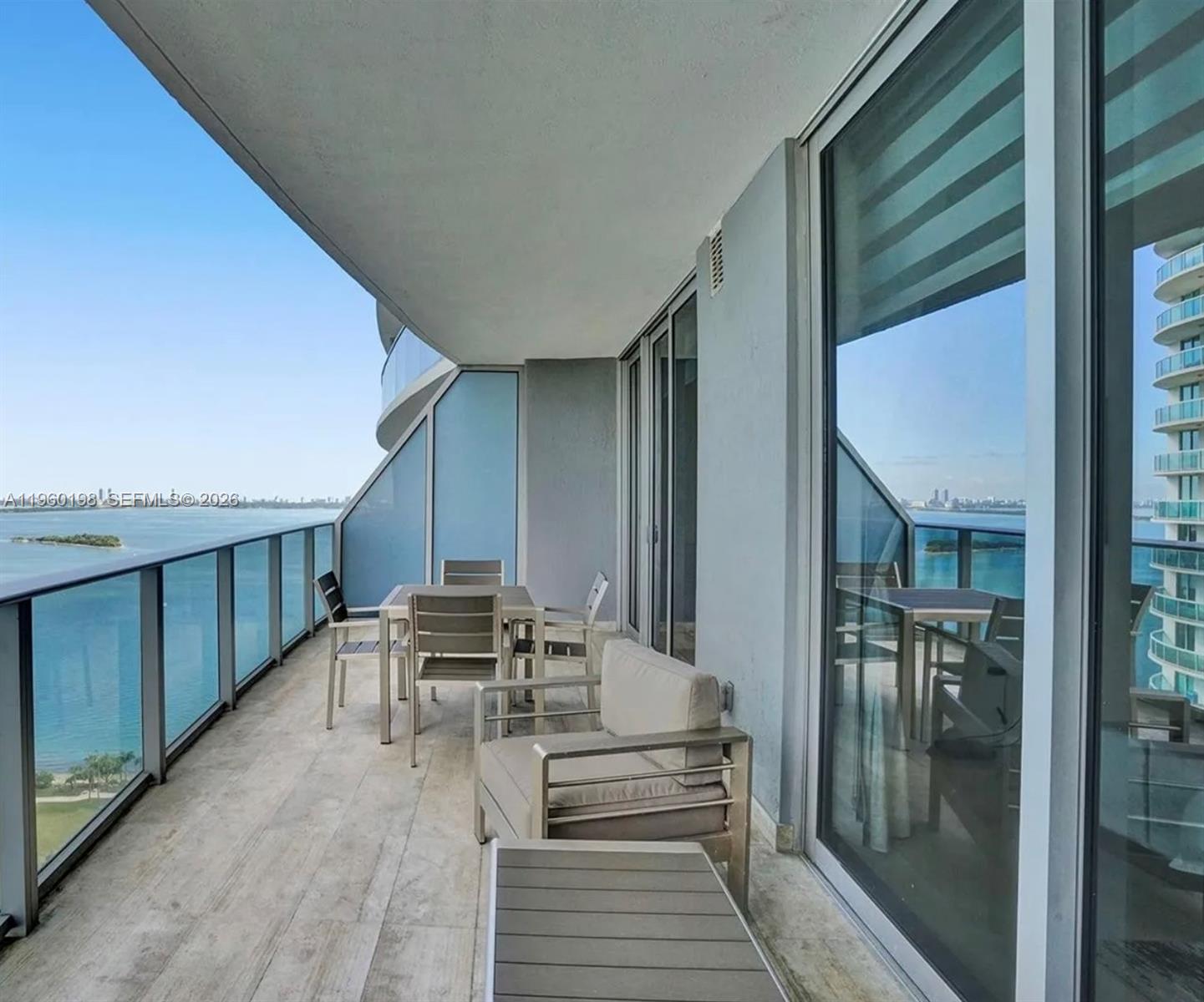 488 NE 18th St #2207, Miami FL 33132