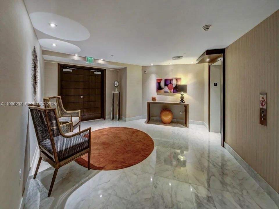 200 Biscayne Boulevard Way #501, Miami FL 33131