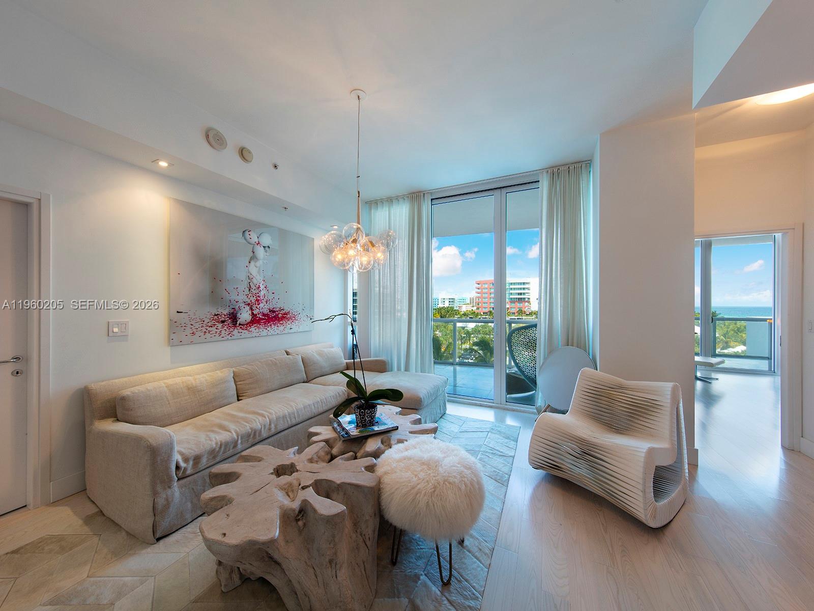 50 S Pointe Dr #707, Miami Beach FL 33139