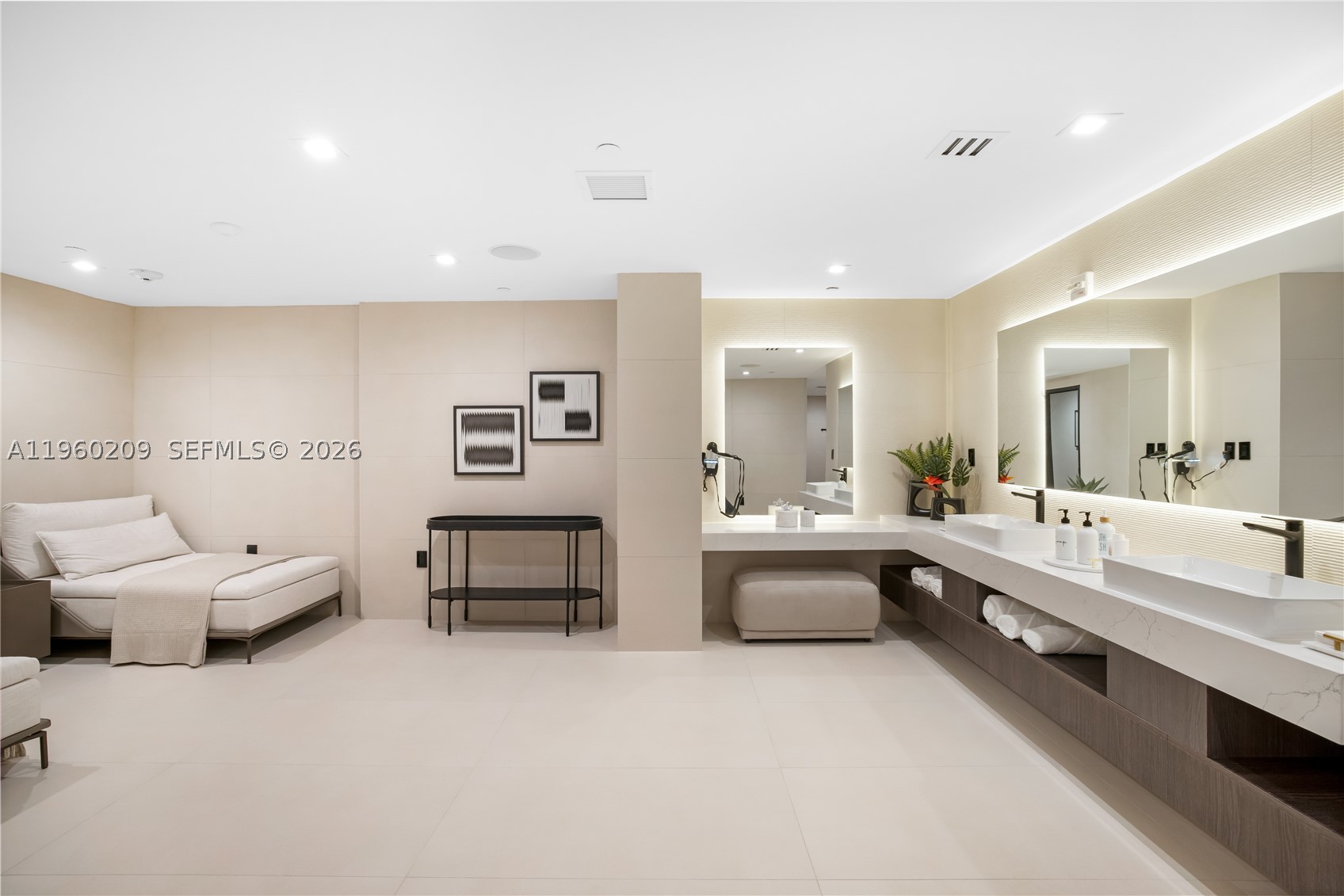 16001 Collins Ave #1201, Sunny Isles Beach FL 33160