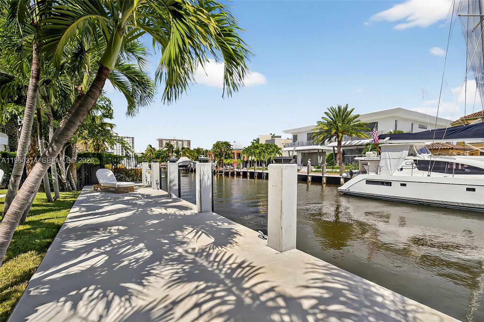 620 Solar Isle Dr, Fort Lauderdale FL 33301