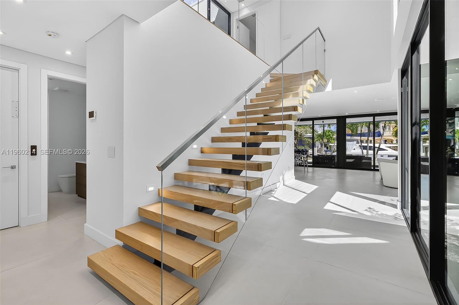 620 Solar Isle Dr, Fort Lauderdale FL 33301