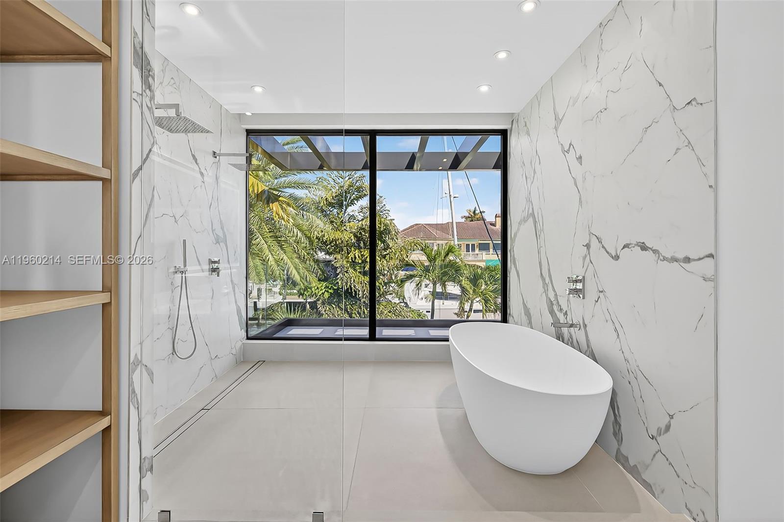 620 Solar Isle Dr, Fort Lauderdale FL 33301