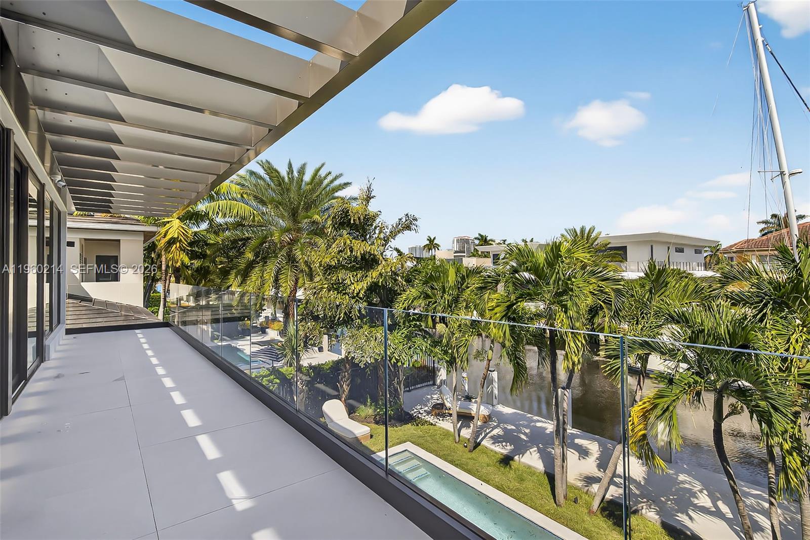 620 Solar Isle Dr, Fort Lauderdale FL 33301